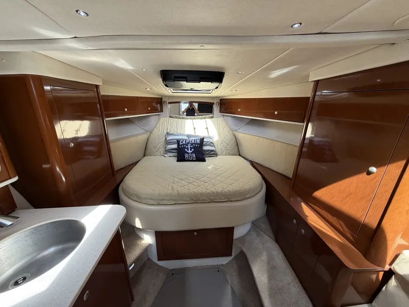Slide: The Image of Sea Ray 330 Sundancer 2008 - 6077206