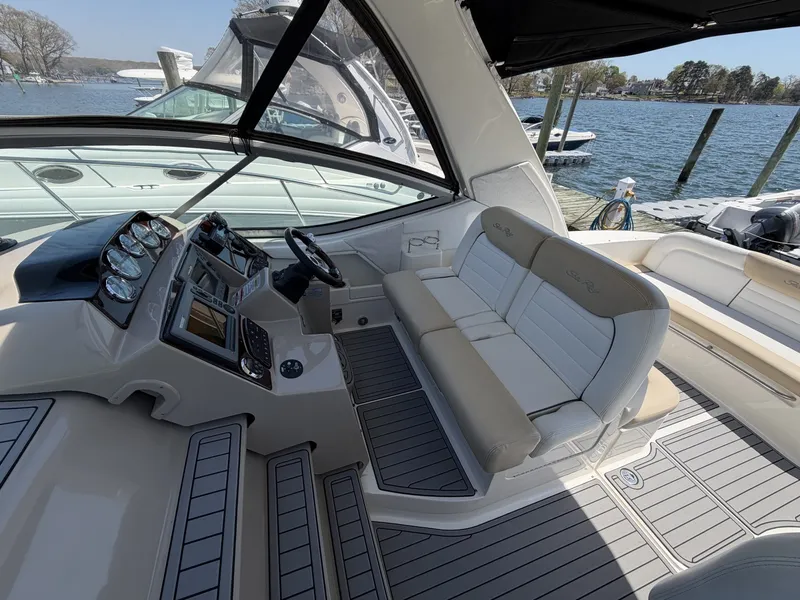 Slide: The Image of Sea Ray 330 Sundancer 2008 - 6077198