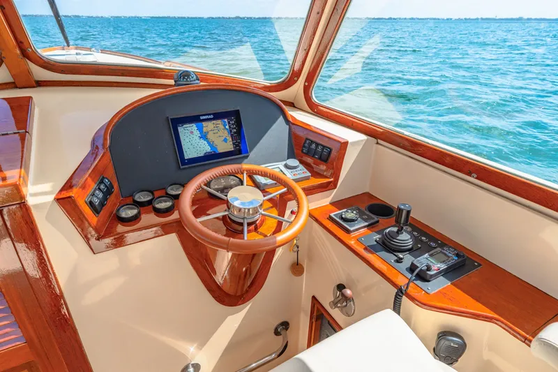 Slide: The Image of 1998 36 Hinckley Picnic Boat  - 6041650