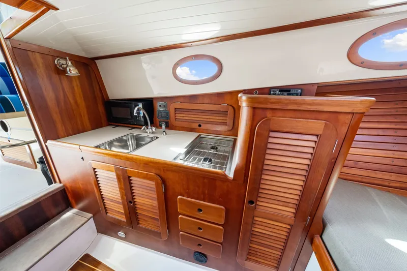 Slide: The Image of 1998 36 Hinckley Picnic Boat Galley - 6041630