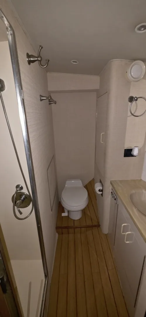 Slide: The Image of Hatteras 52 Convertible 1989 - 6041897