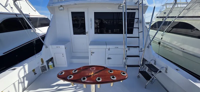 Slide: The Image of Hatteras 52 Convertible 1989 - 6041918