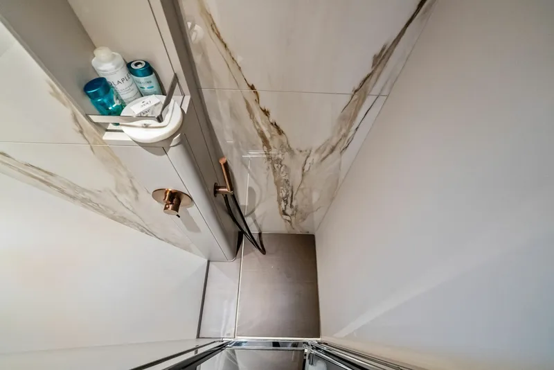 Slide: The Image of Ferretti 860 2023 - 6044853