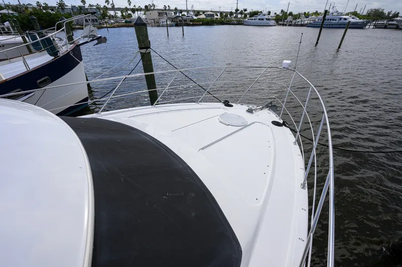 Slide: The Image of Carver 444 - Great Adventure 2003 Carver 444 - Great Adventure - 6042136