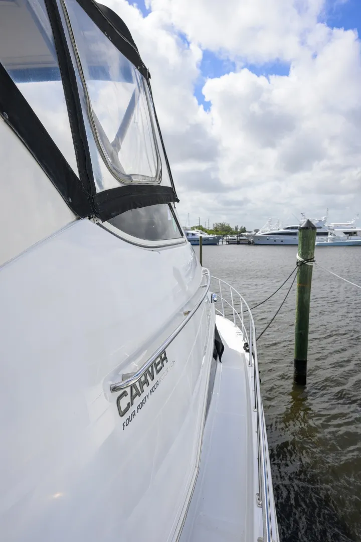 Slide: The Image of Carver 444 - Great Adventure 2003 Carver 444 - Great Adventure - 6042137