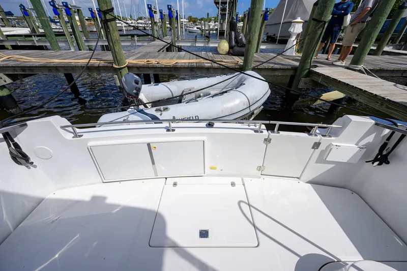 Slide: The Image of Carver 444 - Great Adventure 2003 Carver 444 - Great Adventure - 6042142