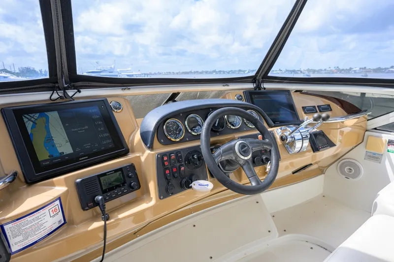 Slide: The Image of Carver 444 - Great Adventure 2003 Carver 444 - Great Adventure - 6042151