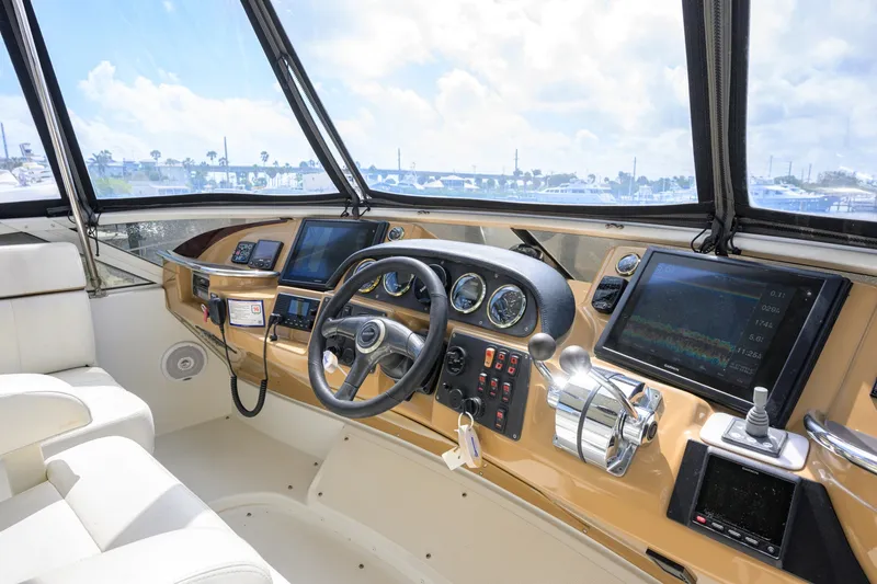 Slide: The Image of Carver 444 - Great Adventure 2003 Carver 444 - Great Adventure - 6042152