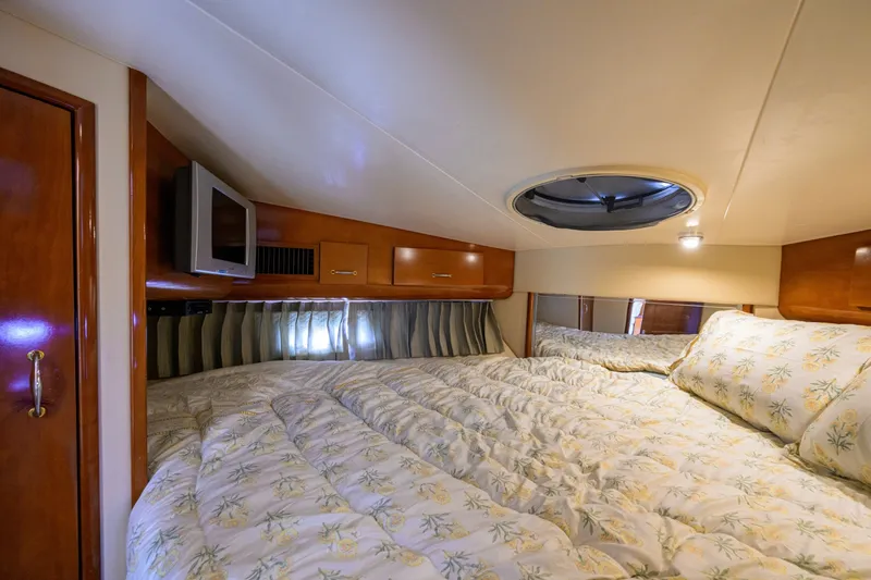 Slide: The Image of Carver 444 - Great Adventure 2003 Carver 444 - Great Adventure - 6042169