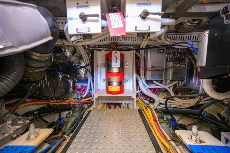 Slide: The Image of Carver 444 - Great Adventure 2003 Carver 444 - Great Adventure - 6042181