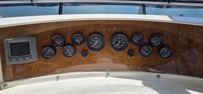 Slide: The Image of Silverton 39 Motor Yacht 2006 - 6205217