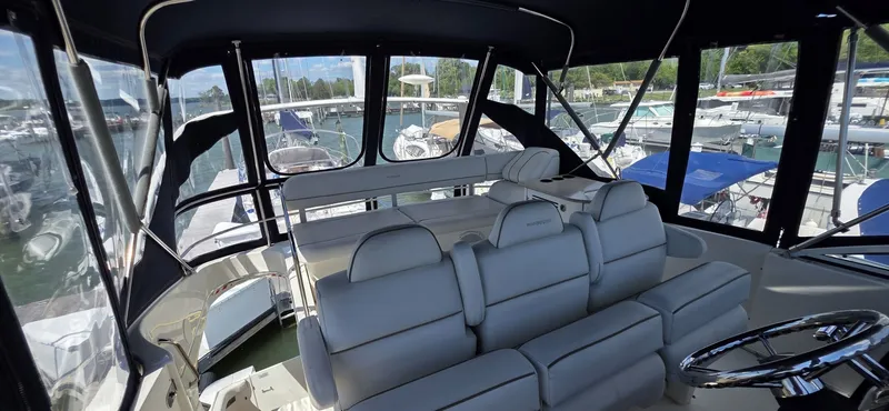 Slide: The Image of Silverton 39 Motor Yacht 2006 - 6205222
