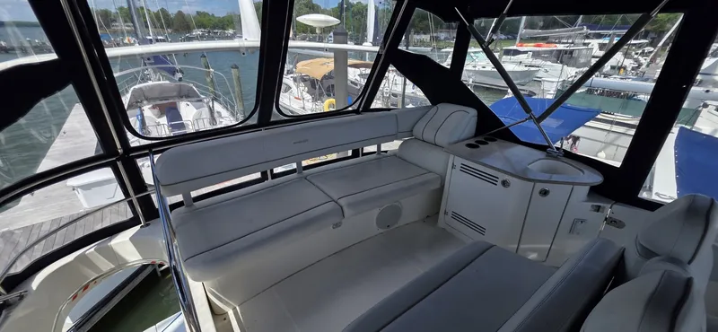 Slide: The Image of Silverton 39 Motor Yacht 2006 - 6205223