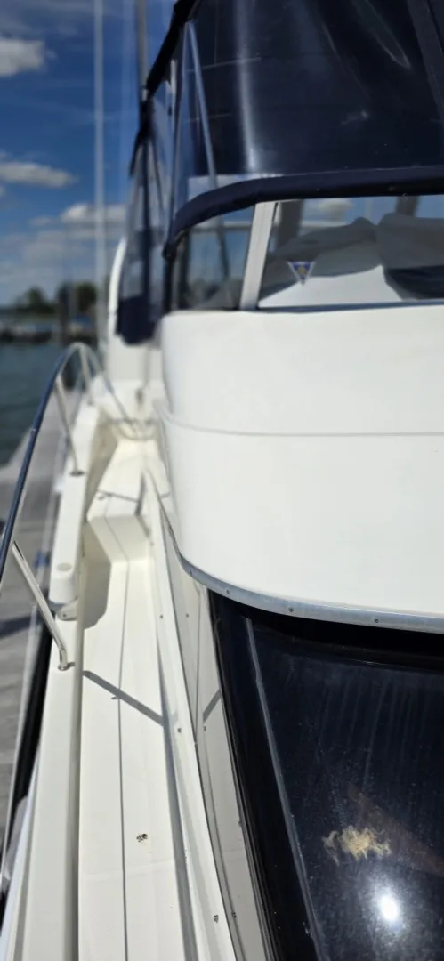 Slide: The Image of Silverton 39 Motor Yacht 2006 - 6205230