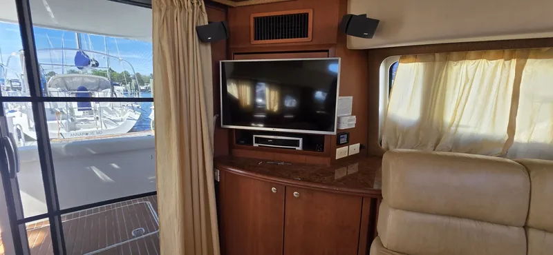 Slide: The Image of Silverton 39 Motor Yacht 2006 - 6205234