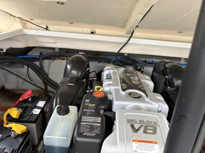 Slide: The Image of Crownline Boats Eclipse E30 2018 - 7529468