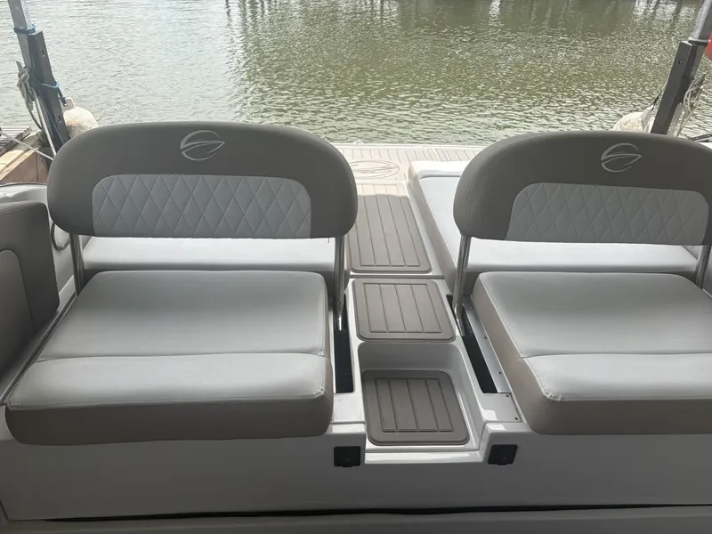 Slide: The Image of Crownline Boats Eclipse E30 2018 - 7529496