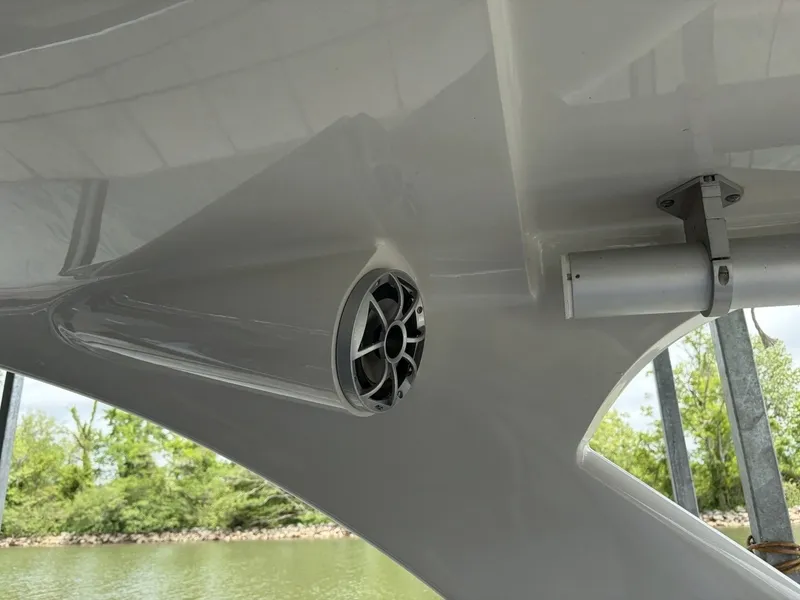 Slide: The Image of Crownline Boats Eclipse E30 2018 - 7529489