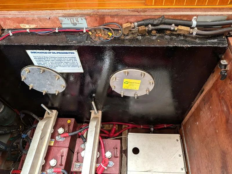 Slide: The Image of Nauticat 44 1985 - 6051113