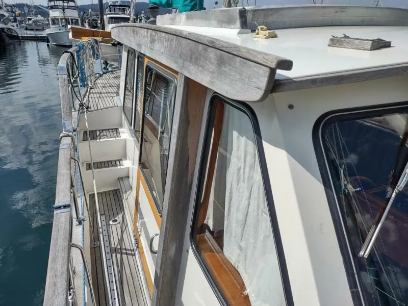 Slide: The Image of Nauticat 44 1985 - 7381883