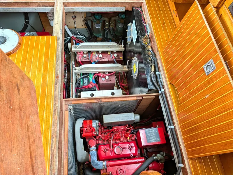 Slide: The Image of Nauticat 44 1985 - 6051114