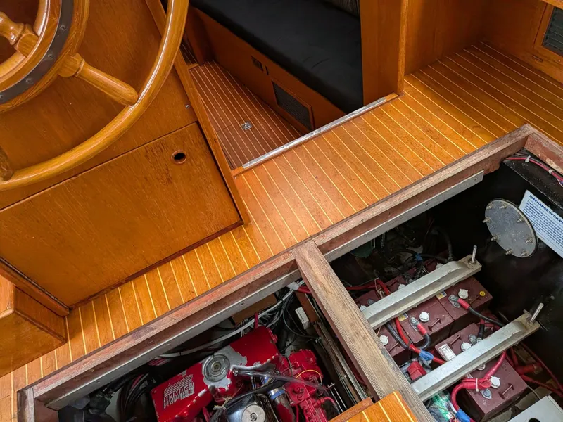 Slide: The Image of Nauticat 44 1985 - 6051116