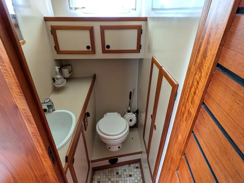 Slide: The Image of Nauticat 44 1985 - 6051119