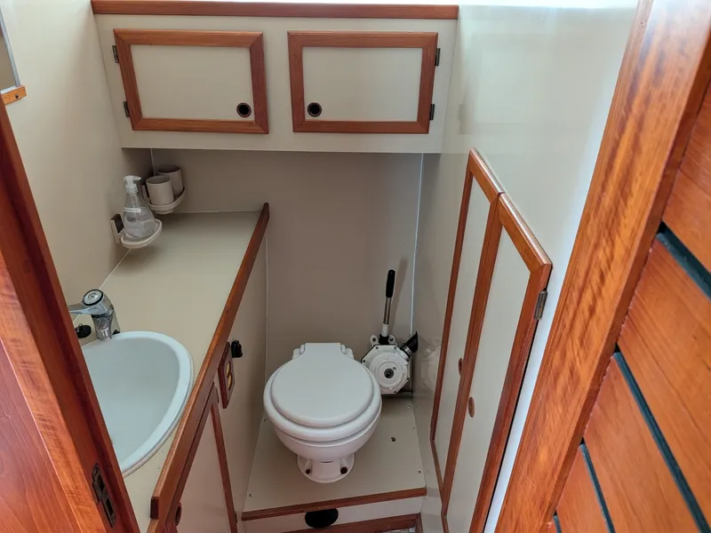 Slide: The Image of Nauticat 44 1985 - 6051120