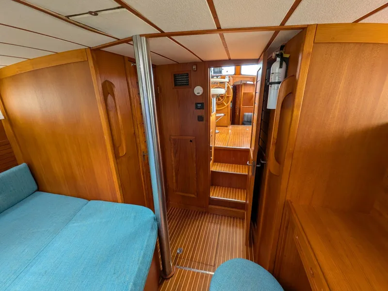 Slide: The Image of Nauticat 44 1985 - 6051124