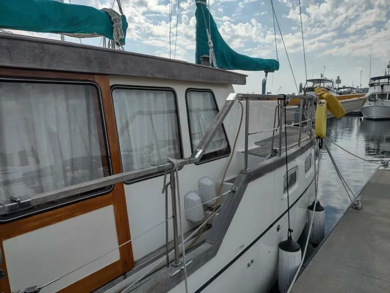 Slide: The Image of Nauticat 44 1985 - 7381876