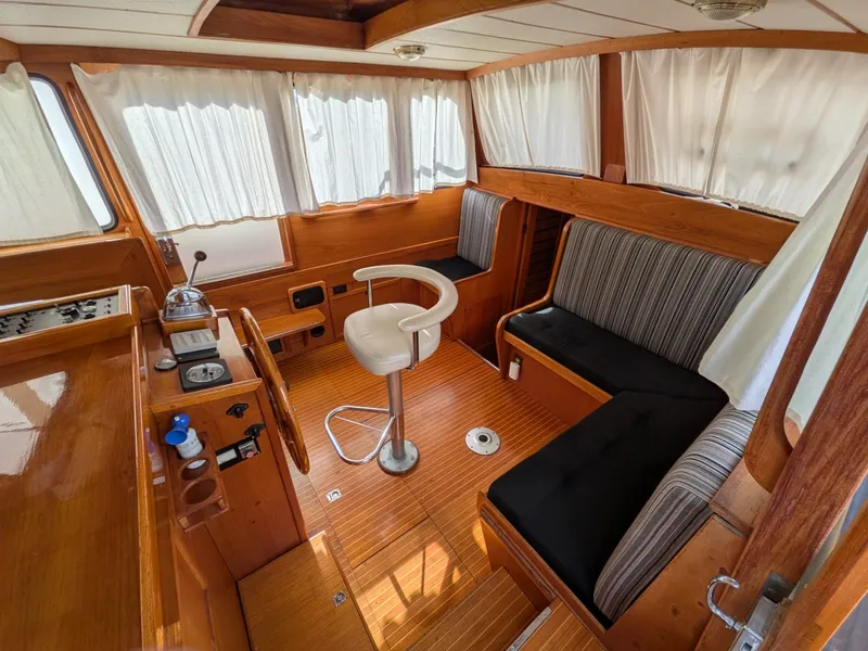 Slide: The Image of Nauticat 44 1985 - 6051151