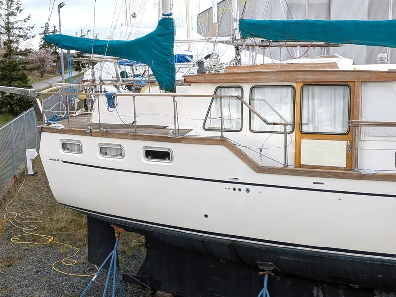 Slide: The Image of Nauticat 44 1985 - 6051172