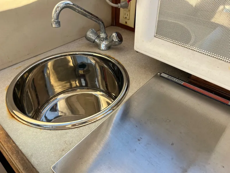 Slide: The Image of Shamrock Mackinaw 270 2006 - 6043488