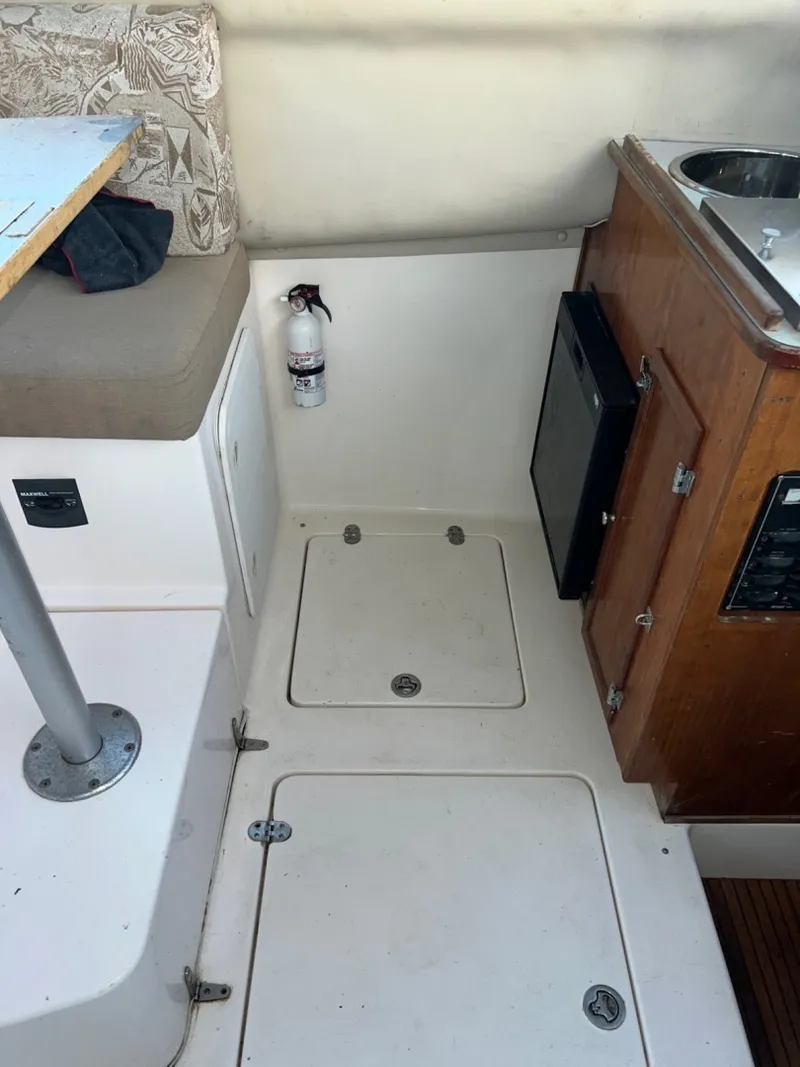 Slide: The Image of Shamrock Mackinaw 270 2006 - 6043497