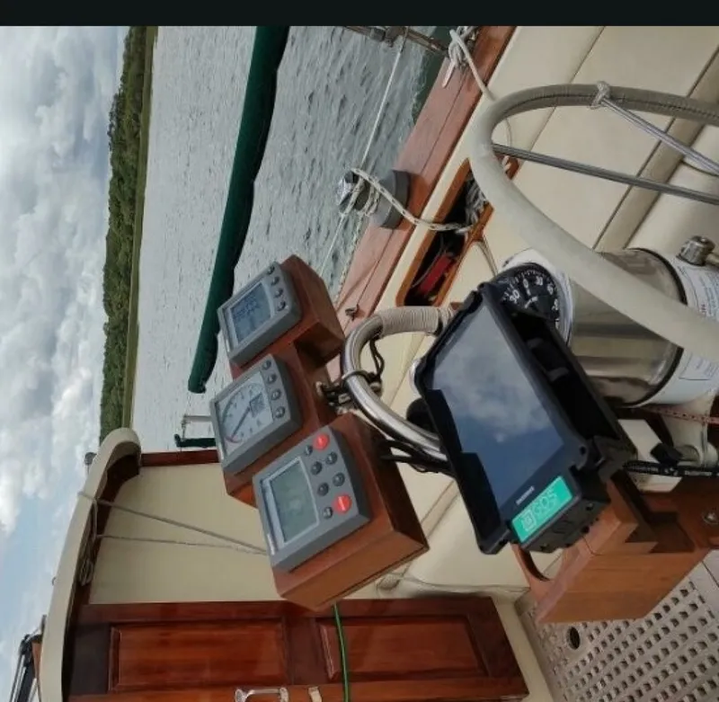 Slide: The Image of Pearson 37 1980 - 6046215