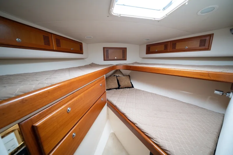 Slide: The Image of 2002 Cabo 43 Convertible - 6387895