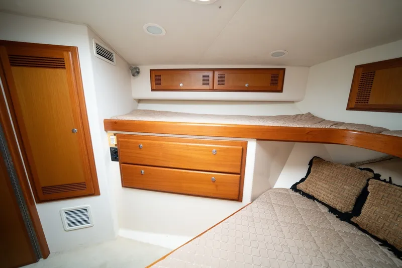Slide: The Image of 2002 Cabo 43 Convertible - 6387897