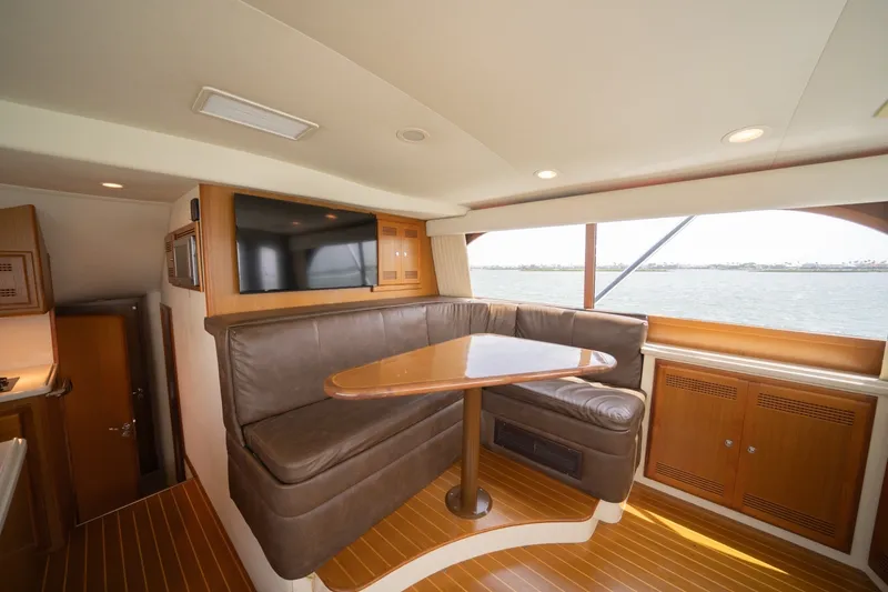 Slide: The Image of 2002 Cabo 43 Convertible - 6387880