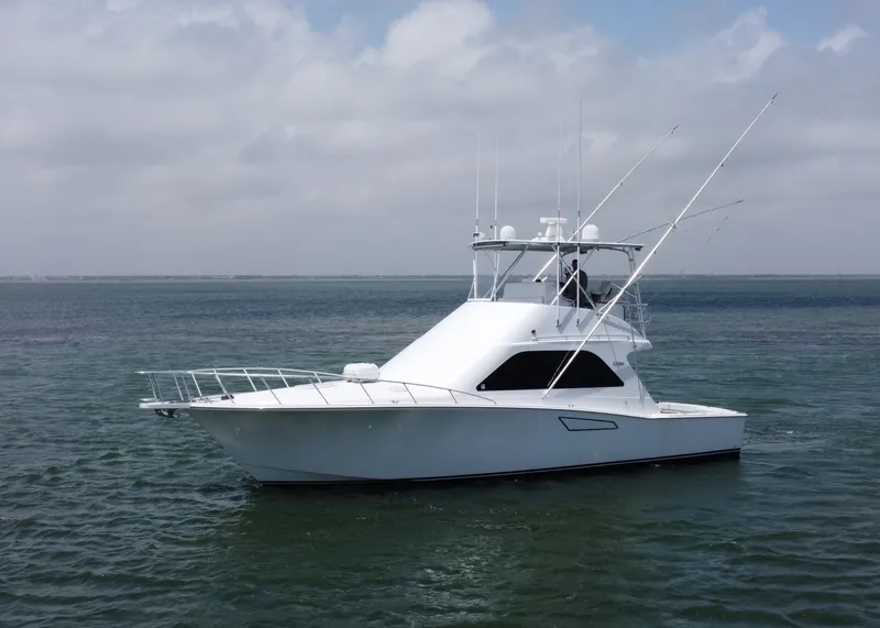Slide: The Image of 2002 Cabo 43 Convertible - 6387929