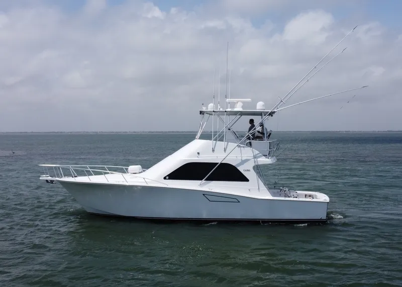 Slide: The Image of 2002 Cabo 43 Convertible - 6387930