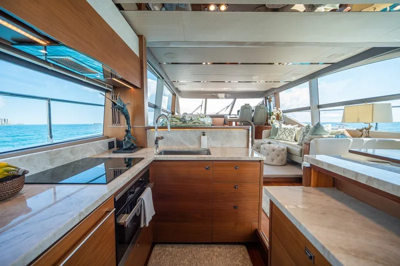 Slide: The Image of Princess 68 Flybridge 2017 - 7843923