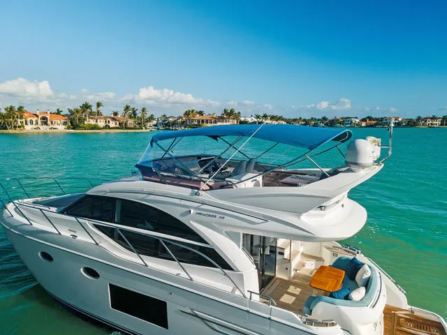 Slide: The Image of Princess 68 Flybridge 2017 - 116