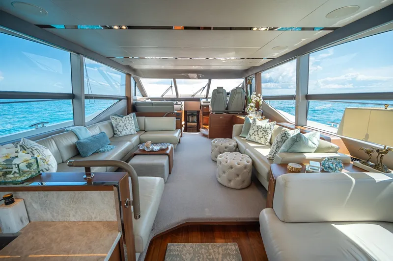 Slide: The Image of Princess 68 Flybridge 2017 - 6077745