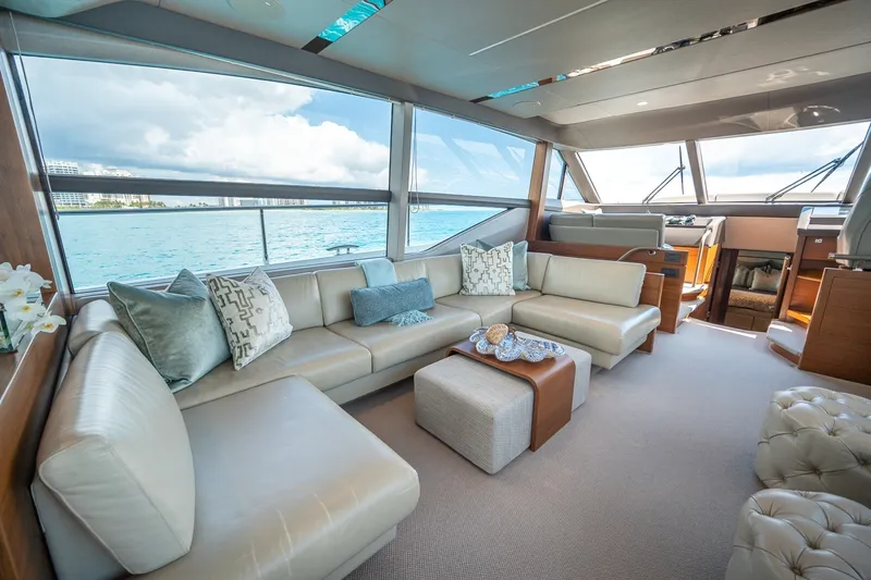 Slide: The Image of Princess 68 Flybridge 2017 - 7843929