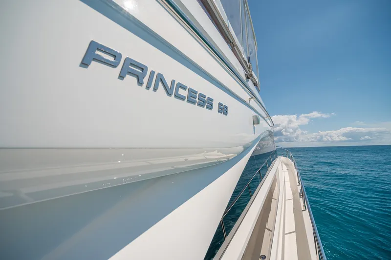 Slide: The Image of Princess 68 Flybridge 2017 - 6077777