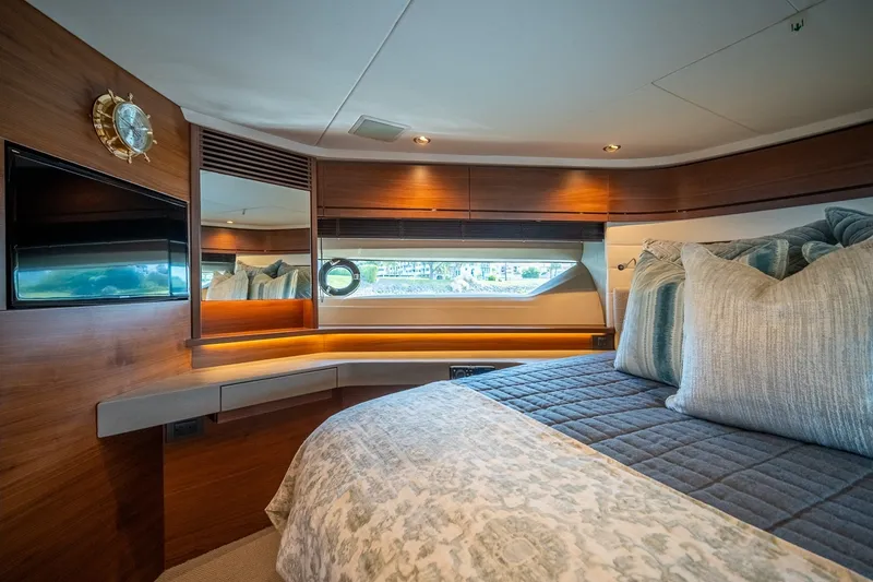 Slide: The Image of Princess 68 Flybridge 2017 - 7843951