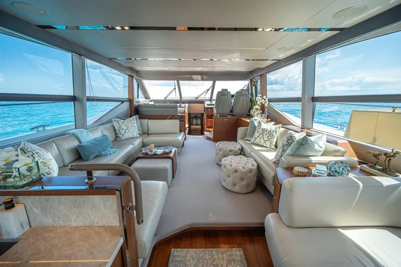 Slide: The Image of Princess 68 Flybridge 2017 - 7843928