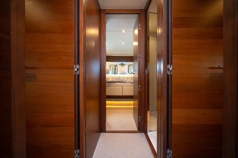 Slide: The Image of Princess 68 Flybridge 2017 - 7843949