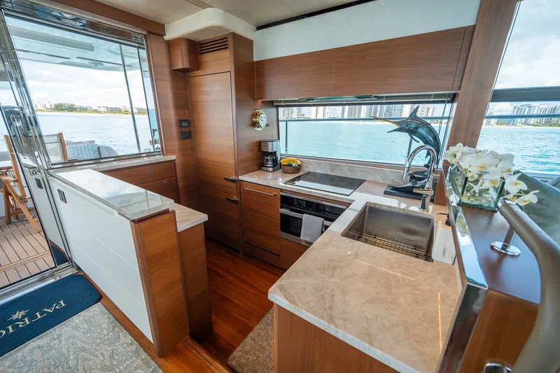 Slide: The Image of Princess 68 Flybridge 2017 - 7843904