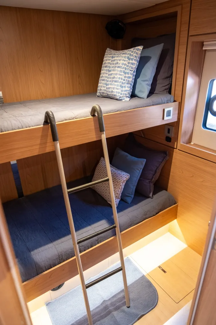 Slide: The Image of Bali 4.8 2025 - 6046192